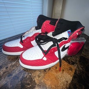 Spider Man Jordan 1’s with Box